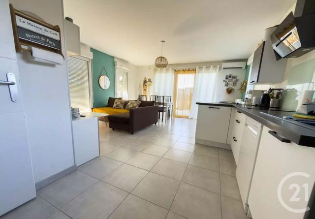 Appartement &agrave; vendre - 4 pi&egrave;ces - 77,31 m2 - Gignac La Nerthe - 13 - PROVENCE-ALPES-COTE-D-AZUR