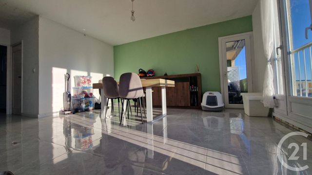 Appartement &agrave; vendre - 4 pi&egrave;ces - 75 m2 - 13 - PROVENCE-ALPES-COTE-D-AZUR