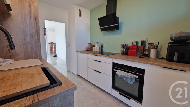 Appartement &agrave; vendre - 4 pi&egrave;ces - 75 m2 - 13 - PROVENCE-ALPES-COTE-D-AZUR
