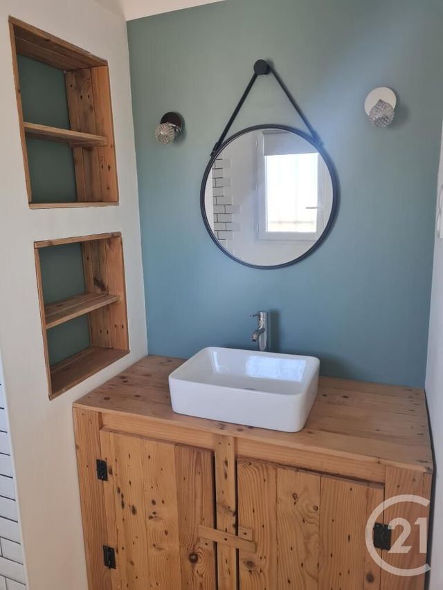 Maison &agrave; louer - 2 pi&egrave;ces - 57,78 m2 - Gignac La Nerthe - 13 - PROVENCE-ALPES-COTE-D-AZUR