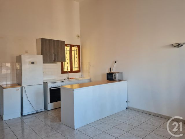 Appartement Duplex &agrave; louer - 2 pi&egrave;ces - 51,98 m2 - Martigues - 13 - PROVENCE-ALPES-COTE-D-AZUR