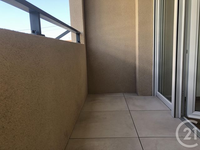 Appartement T2 &agrave; louer - 2 pi&egrave;ces - 37,15 m2 - Marignane - 13 - PROVENCE-ALPES-COTE-D-AZUR