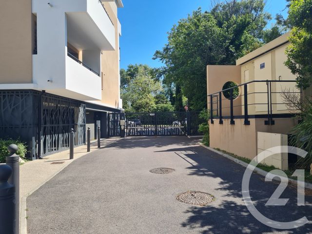 Appartement T2 &agrave; louer - 2 pi&egrave;ces - 37,15 m2 - Marignane - 13 - PROVENCE-ALPES-COTE-D-AZUR