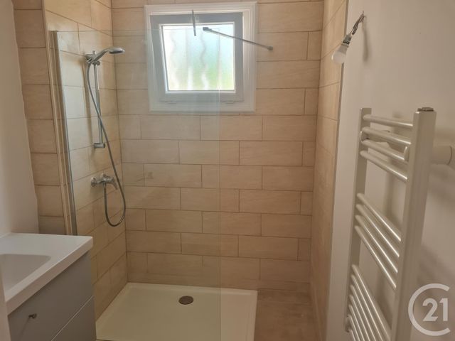 Appartement T4 &agrave; louer - 4 pi&egrave;ces - 73,74 m2 - Marignane - 13 - PROVENCE-ALPES-COTE-D-AZUR