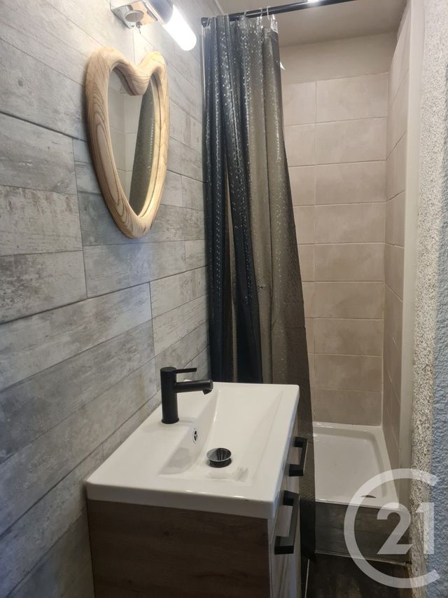 Maison &agrave; louer - 2 pi&egrave;ces - 26,13 m2 - Marignane - 13 - PROVENCE-ALPES-COTE-D-AZUR