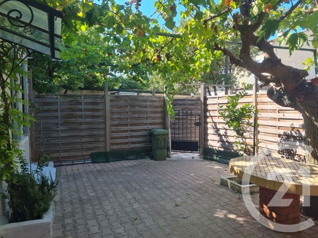 Maison &agrave; louer - 2 pi&egrave;ces - 26,13 m2 - Marignane - 13 - PROVENCE-ALPES-COTE-D-AZUR