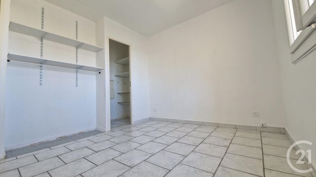 Appartement F2 &agrave; vendre - 2 pi&egrave;ces - 53 m2 - 13 - PROVENCE-ALPES-COTE-D-AZUR