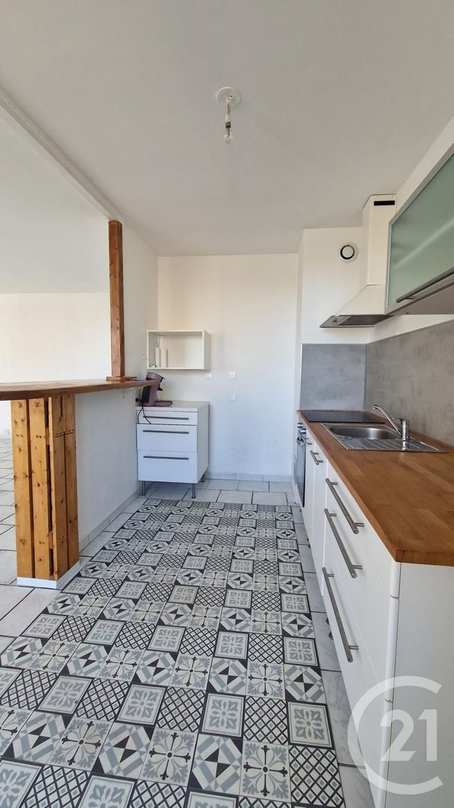 Appartement F2 &agrave; vendre - 2 pi&egrave;ces - 53 m2 - 13 - PROVENCE-ALPES-COTE-D-AZUR