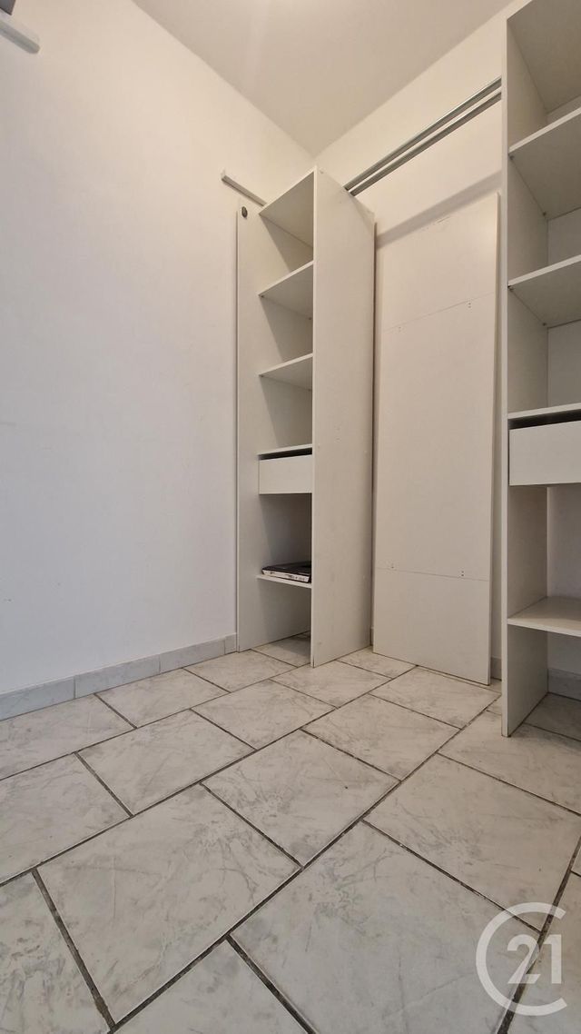 Appartement F2 &agrave; vendre - 2 pi&egrave;ces - 53 m2 - 13 - PROVENCE-ALPES-COTE-D-AZUR