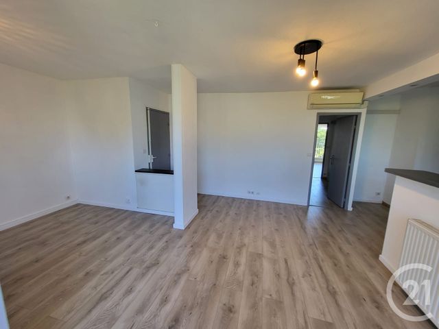 Appartement F3 &agrave; louer - 3 pi&egrave;ces - 68,75 m2 - Marignane - 13 - PROVENCE-ALPES-COTE-D-AZUR