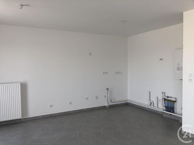 Appartement T3 &agrave; louer - 3 pi&egrave;ces - 60,70 m2 - Vitrolles - 13 - PROVENCE-ALPES-COTE-D-AZUR