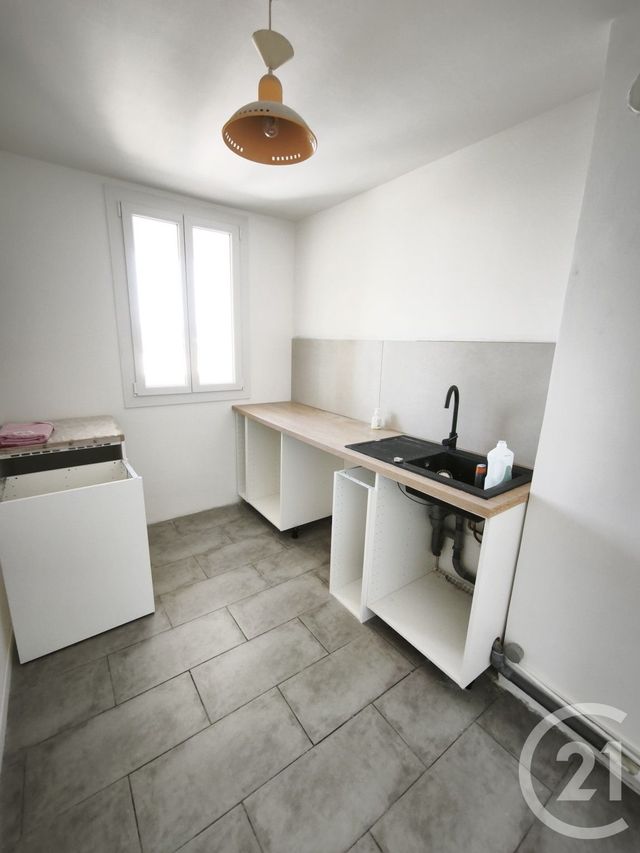Appartement &agrave; vendre - 4 pi&egrave;ces - 65,42 m2 - Marignane - 13 - PROVENCE-ALPES-COTE-D-AZUR
