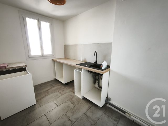 Appartement &agrave; vendre - 4 pi&egrave;ces - 65,42 m2 - Marignane - 13 - PROVENCE-ALPES-COTE-D-AZUR
