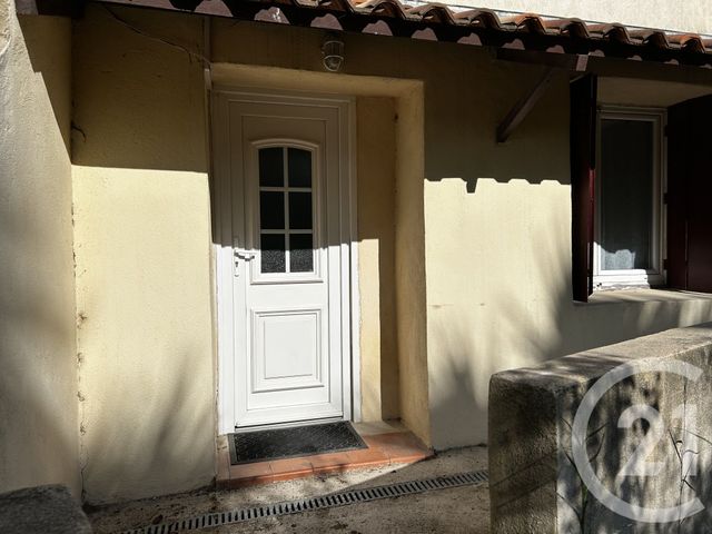 Appartement Studio &agrave; louer - 1 pi&egrave;ce - 21,42 m2 - Gignac La Nerthe - 13 - PROVENCE-ALPES-COTE-D-AZUR