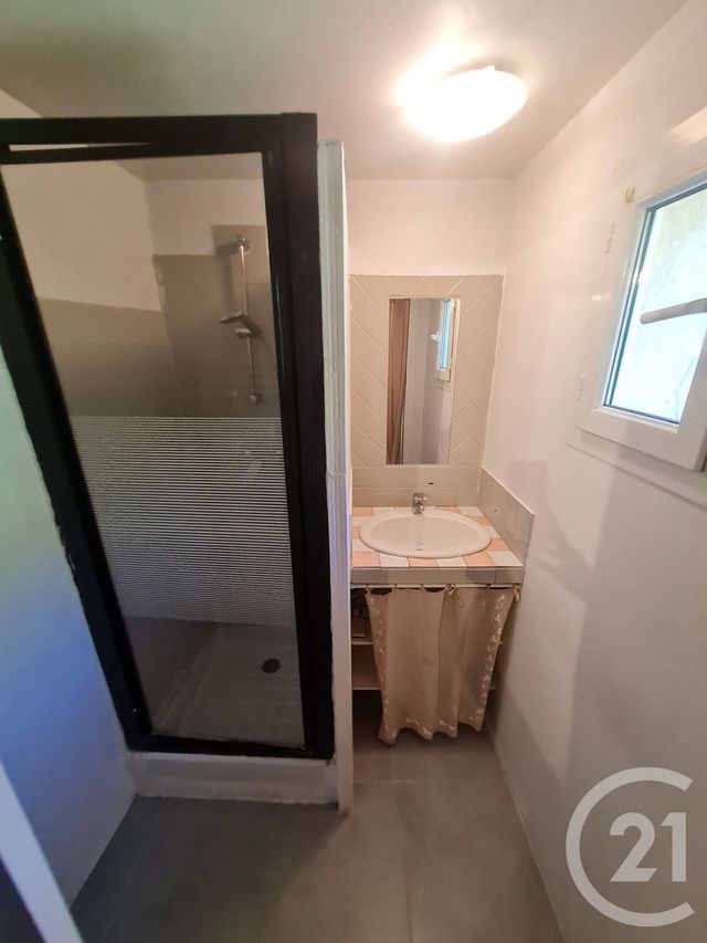 Appartement T2 &agrave; louer - 2 pi&egrave;ces - 26,79 m2 - Salon De Provence - 13 - PROVENCE-ALPES-COTE-D-AZUR