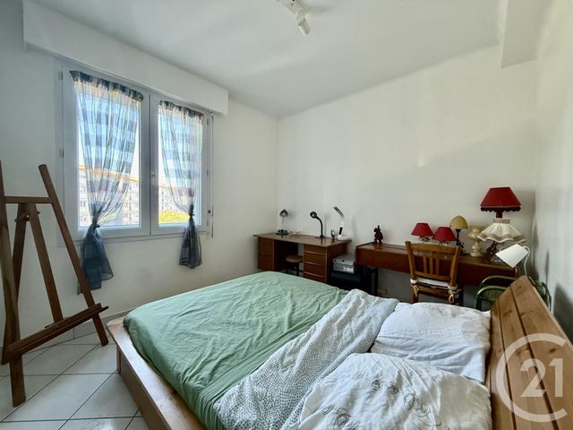 Appartement F5 &agrave; vendre - 5 pi&egrave;ces - 85 m2 - La Rochelle - 17 - POITOU-CHARENTES