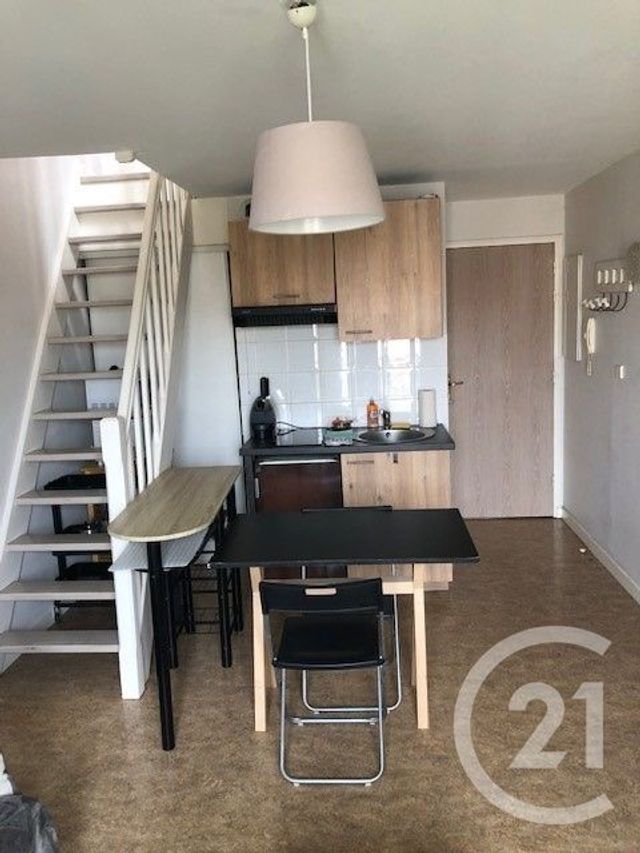 Appartement Duplex &agrave; vendre - 2 pi&egrave;ces - 31,37 m2 - La Rochelle - 17 - POITOU-CHARENTES