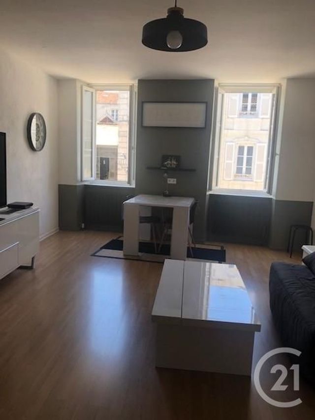 Appartement T1 &agrave; louer - 1 pi&egrave;ce - 36,88 m2 - La Rochelle - 17 - POITOU-CHARENTES