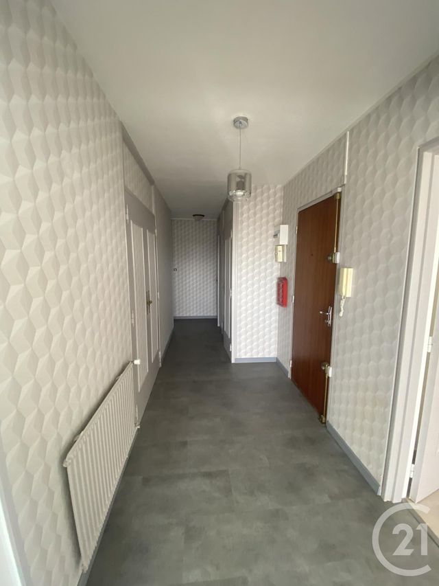 Appartement F3 à louer - 3 pièces - 83,24 m2 - La Rochelle - 17 - POITOU-CHARENTES