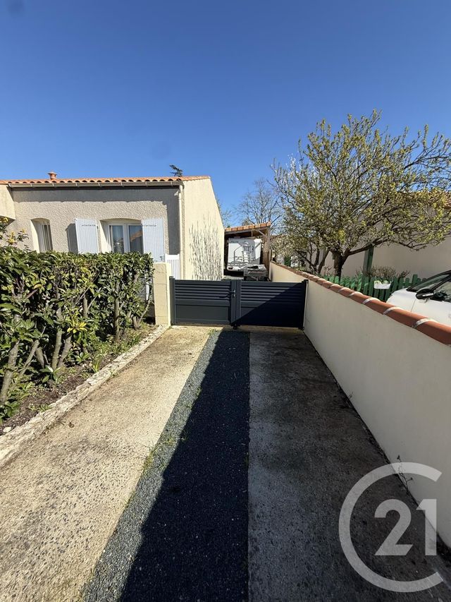 Maison &agrave; vendre - 5 pi&egrave;ces - 104,69 m2 - St Xandre - 17 - POITOU-CHARENTES
