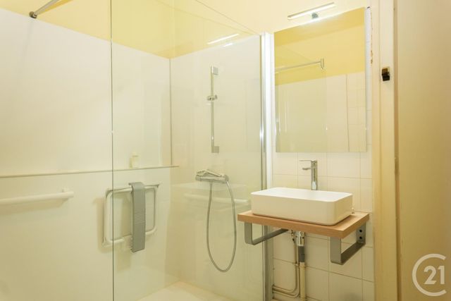 Appartement F4 à vendre - 4 pièces - 120 m2 - La Rochelle - 17 - POITOU-CHARENTES