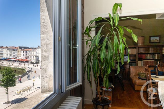 Appartement F4 à vendre - 4 pièces - 120 m2 - La Rochelle - 17 - POITOU-CHARENTES