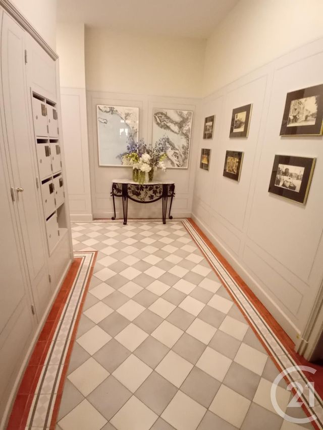 Appartement à vendre - 4 pièces - 145 m2 - La Rochelle - 17 - POITOU-CHARENTES