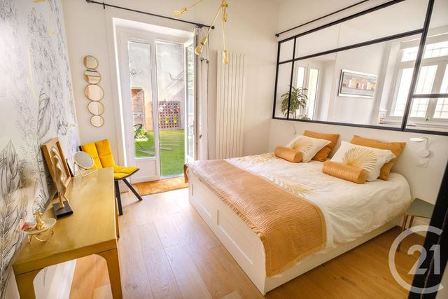 Appartement à vendre - 4 pièces - 145 m2 - La Rochelle - 17 - POITOU-CHARENTES