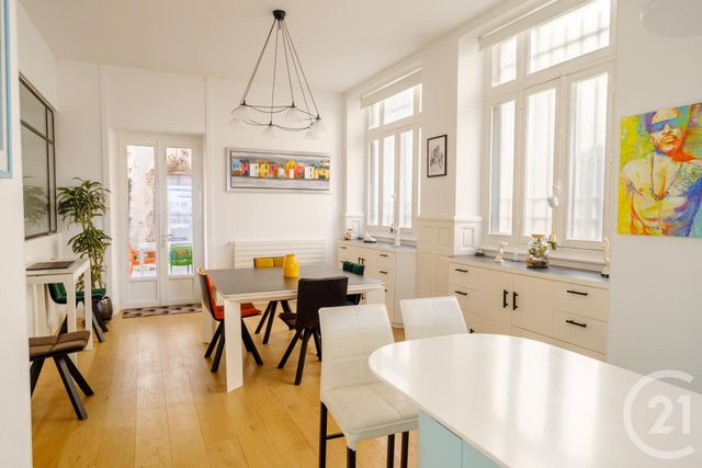 Appartement à vendre - 4 pièces - 145 m2 - La Rochelle - 17 - POITOU-CHARENTES