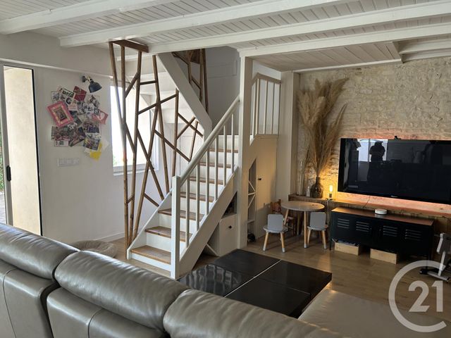 Maison &agrave; vendre - 4 pi&egrave;ces - 90 m2 - Ste Soulle - 17 - POITOU-CHARENTES