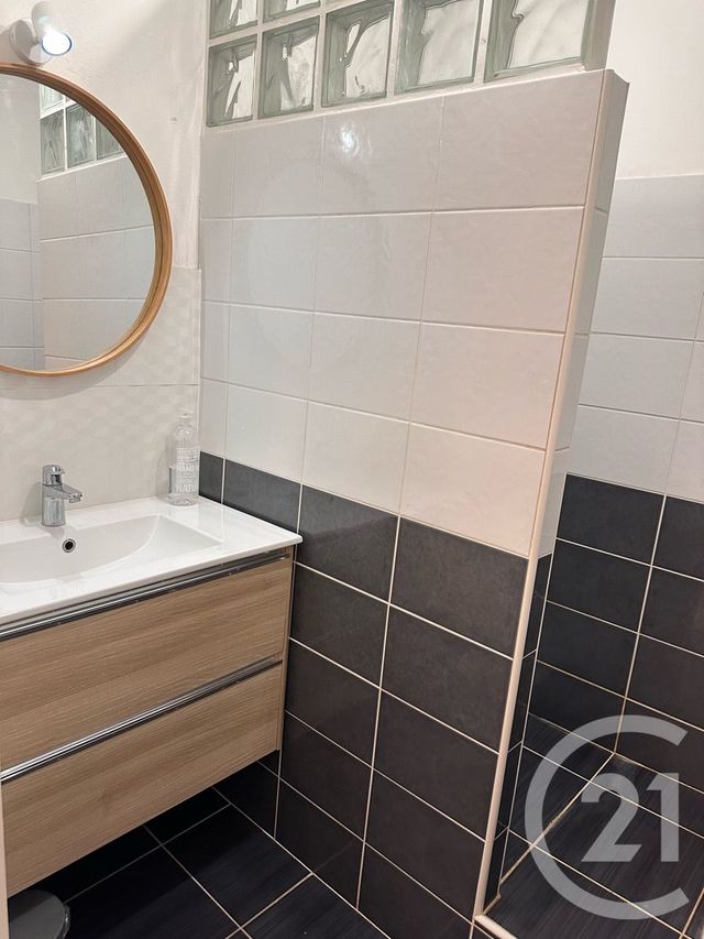 Appartement F2 à vendre - 2 pièces - 32,34 m2 - La Rochelle - 17 - POITOU-CHARENTES