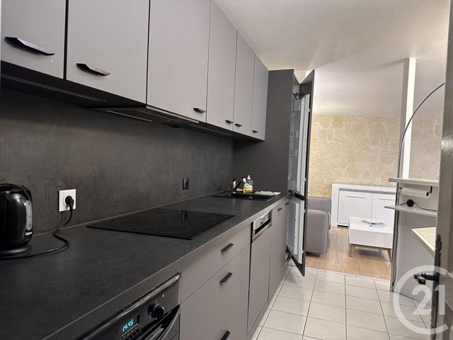 Appartement F2 &agrave; louer - 2 pi&egrave;ces - 52,65 m2 - La Rochelle - 17 - POITOU-CHARENTES