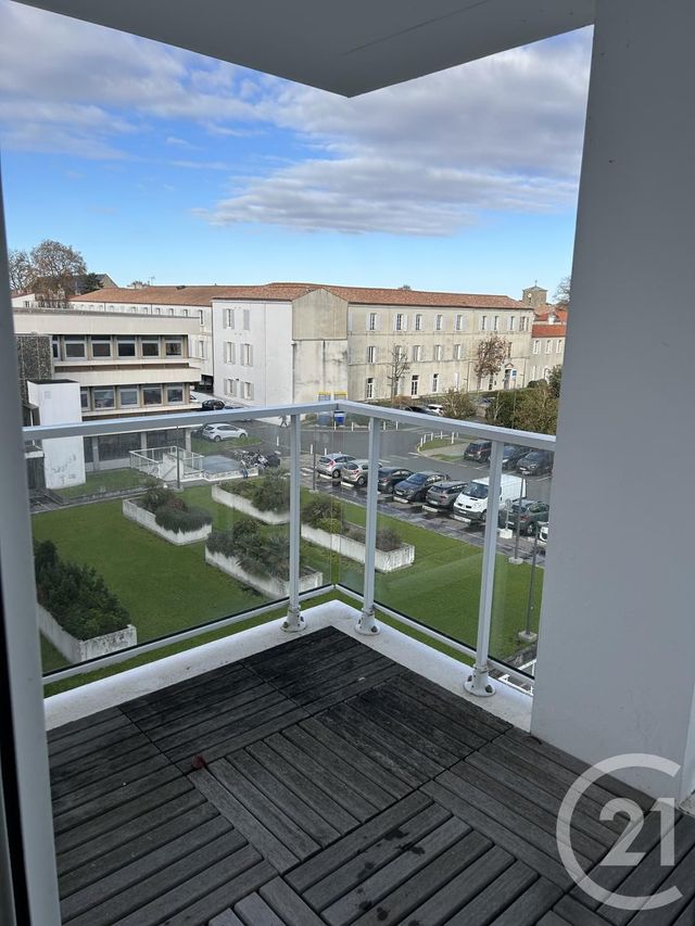 Appartement F2 à vendre - 2 pièces - 46,66 m2 - La Rochelle - 17 - POITOU-CHARENTES