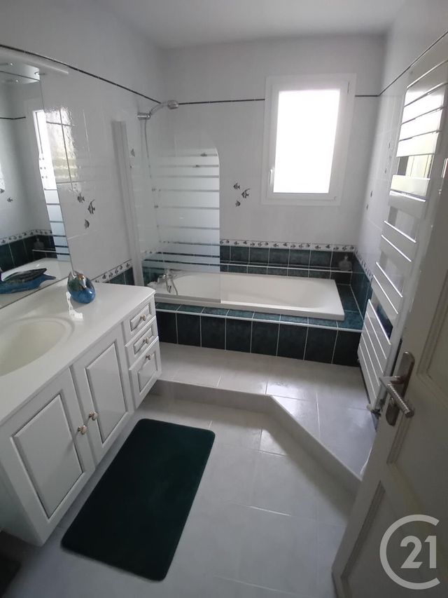 Maison à vendre - 6 pièces - 127,56 m2 - Rivedoux Plage - 17 - POITOU-CHARENTES