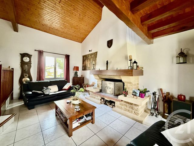 Maison à vendre - 5 pièces - 145 m2 - Perigny - 17 - POITOU-CHARENTES
