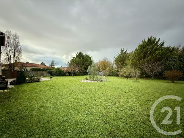 Maison à vendre - 5 pièces - 145 m2 - Perigny - 17 - POITOU-CHARENTES