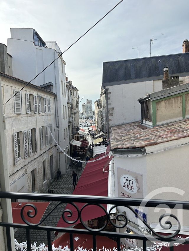 Appartement F3 &agrave; vendre - 3 pi&egrave;ces - 59,84 m2 - La Rochelle - 17 - POITOU-CHARENTES