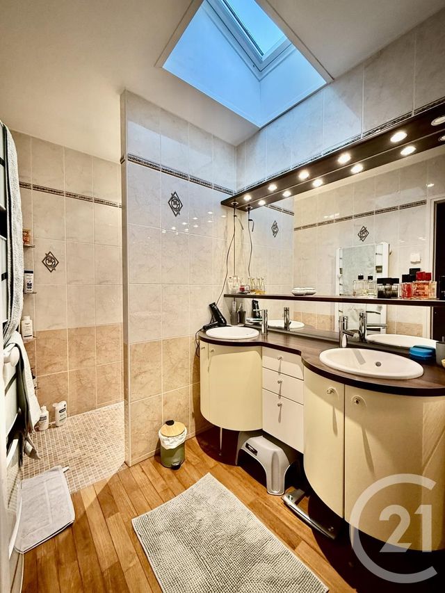 Maison à vendre - 4 pièces - 125 m2 - Perigny - 17 - POITOU-CHARENTES