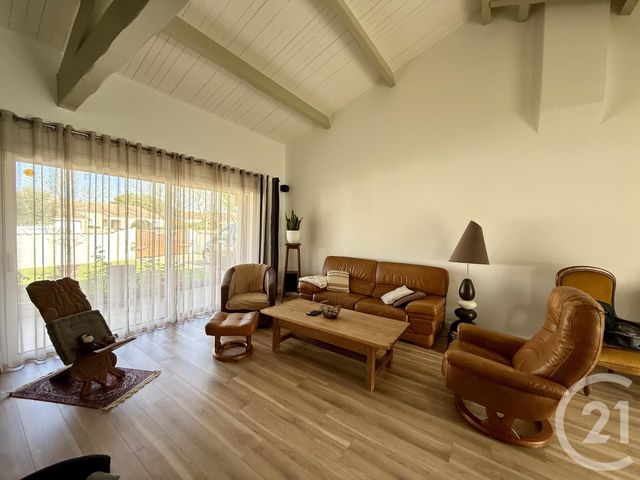 Maison &agrave; vendre - 5 pi&egrave;ces - 130 m2 - Perigny - 17 - POITOU-CHARENTES