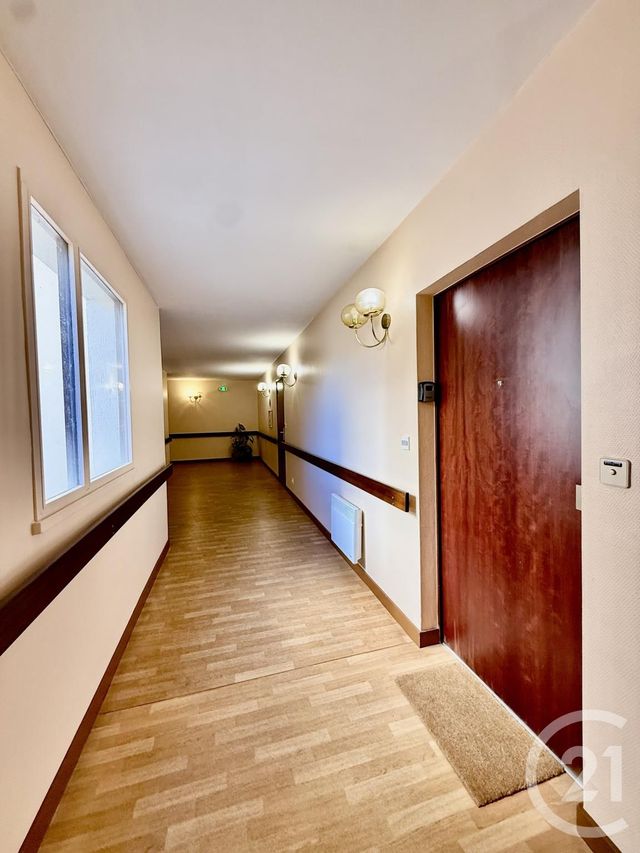 Appartement Studio &agrave; vendre - 1 pi&egrave;ce - 26 m2 - La Rochelle - 17 - POITOU-CHARENTES