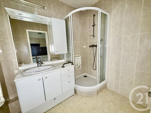 Appartement Studio &agrave; vendre - 1 pi&egrave;ce - 26 m2 - La Rochelle - 17 - POITOU-CHARENTES