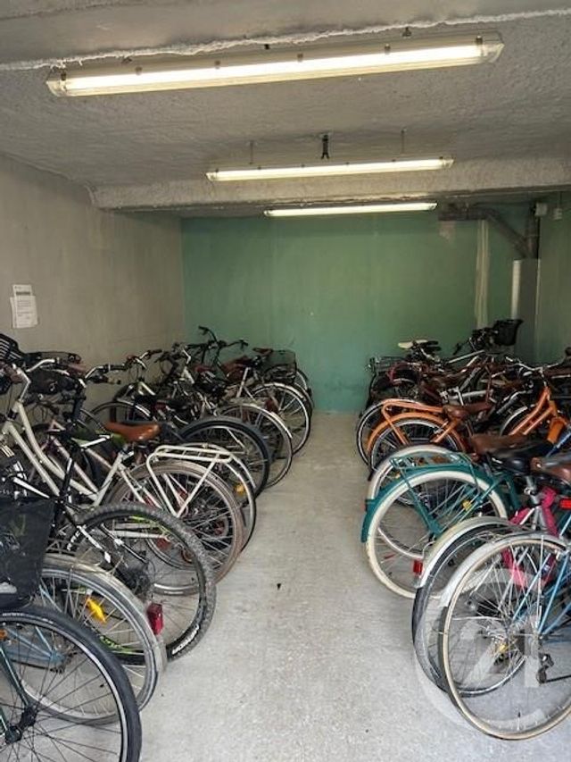 Appartement F2 &agrave; vendre - 2 pi&egrave;ces - 42,75 m2 - La Rochelle - 17 - POITOU-CHARENTES