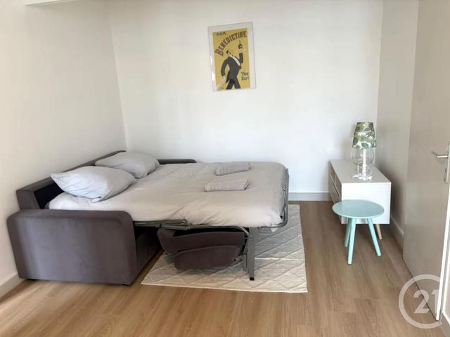 Appartement F2 &agrave; louer - 2 pi&egrave;ces - 50,91 m2 - La Rochelle - 17 - POITOU-CHARENTES