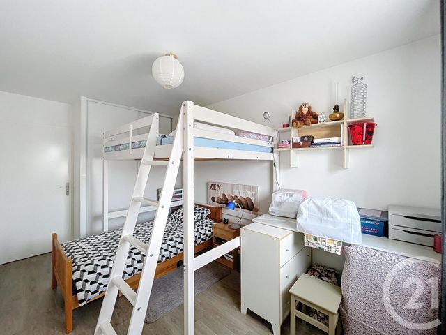 Appartement F3 à vendre - 3 pièces - 65,60 m2 - Lacroix St Ouen - 60 - PICARDIE