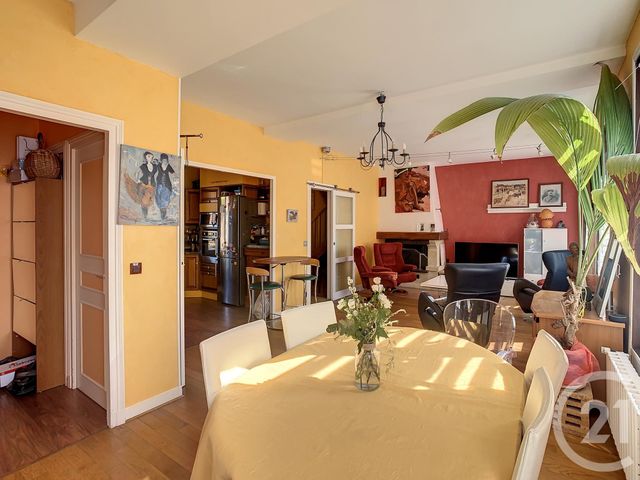 Maison à vendre - 8 pièces - 269 m2 - Bethisy St Pierre - 60 - PICARDIE