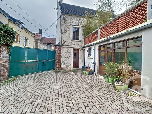 Maison à vendre - 8 pièces - 269 m2 - Bethisy St Pierre - 60 - PICARDIE