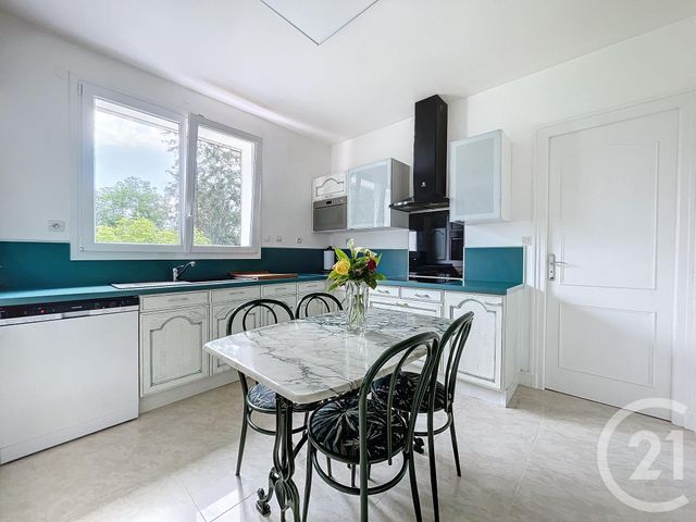 Maison à vendre - 5 pièces - 264,72 m2 - Tricot - 60 - PICARDIE