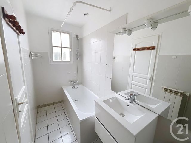 Maison &agrave; vendre - 4 pi&egrave;ces - 71 m2 - Lacroix St Ouen - 60 - PICARDIE