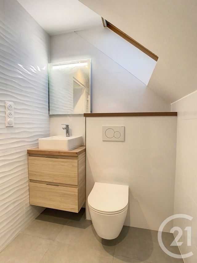Appartement T4 &agrave; louer - 4 pi&egrave;ces - 68,40 m2 - St Nazaire - 44 - PAYS-DE-LOIRE