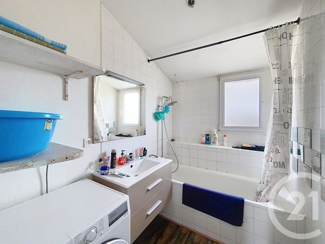 Appartement F3 &agrave; vendre - 3 pi&egrave;ces - 66,74 m2 - St Nazaire - 44 - PAYS-DE-LOIRE